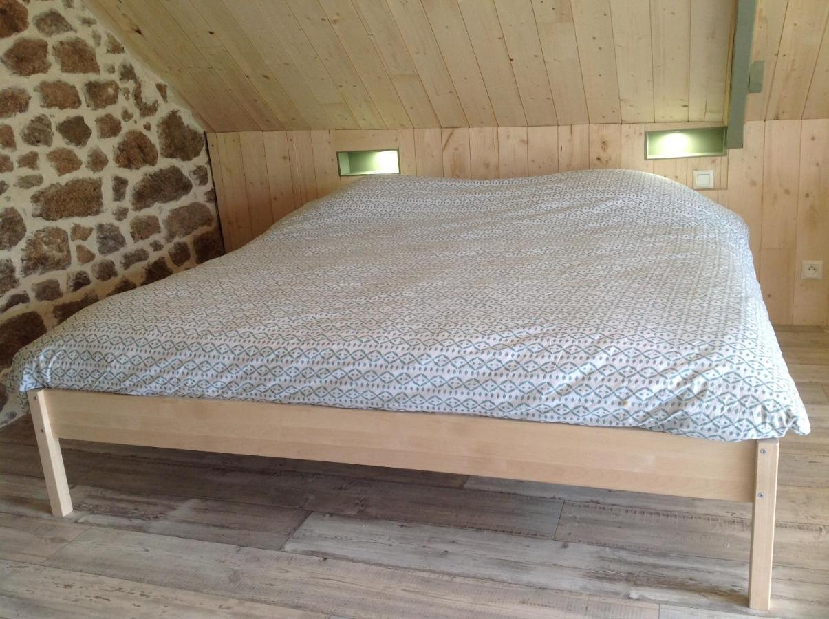 Les Rocailles Hotel La Foret-Auvray Bagian luar foto